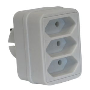 Randaarde stekkeradapter 3 x euro wit