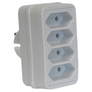 Randaarde stekkeradapter 4 x euro wit